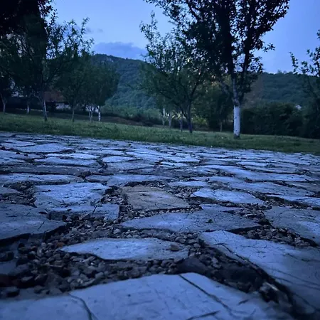 ヴィラ Markovi Konaci Lohovo Bihać